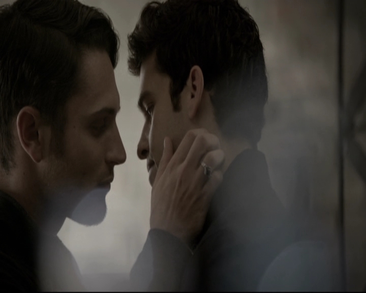 VampireDiariesWorld_dot_nl-TheOriginals_2x08TheBrothersThatCareToForgot1041.jpg