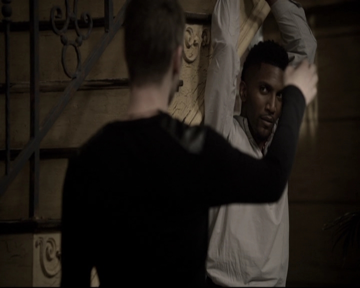 VampireDiariesWorld_dot_nl-TheOriginals_2x08TheBrothersThatCareToForgot1289.jpg