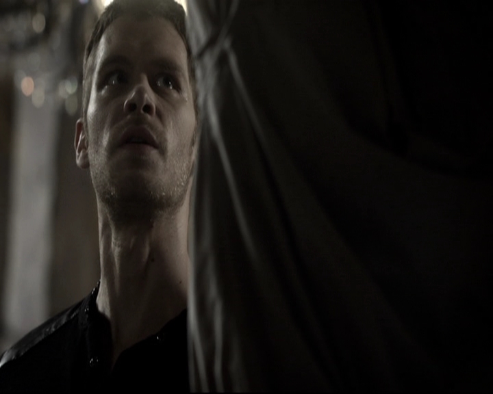 VampireDiariesWorld_dot_nl-TheOriginals_2x08TheBrothersThatCareToForgot1347.jpg