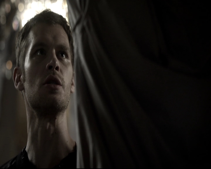 VampireDiariesWorld_dot_nl-TheOriginals_2x08TheBrothersThatCareToForgot1352.jpg