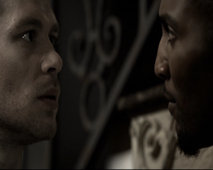 VampireDiariesWorld_dot_nl-TheOriginals_2x08TheBrothersThatCareToForgot1360.jpg