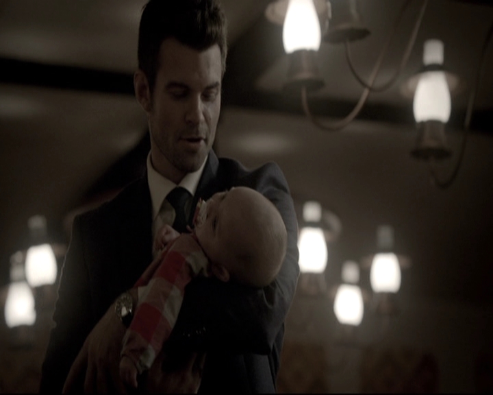 VampireDiariesWorld_dot_nl-TheOriginals_2x08TheBrothersThatCareToForgot1404.jpg