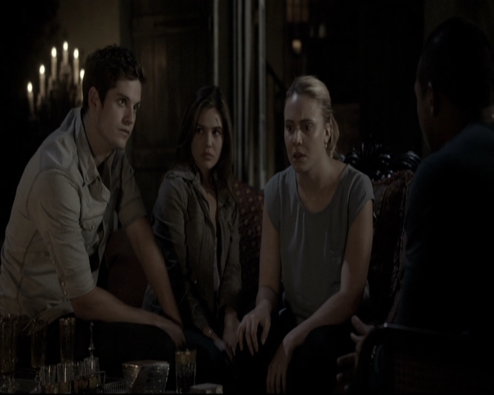 VampireDiariesWorld_dot_nl-TheOriginals_2x08TheBrothersThatCareToForgot1869.jpg