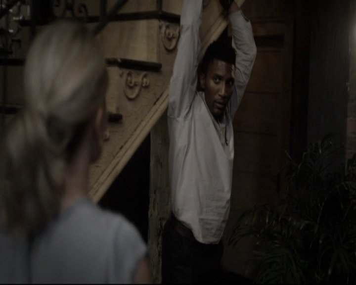 VampireDiariesWorld_dot_nl-TheOriginals_2x08TheBrothersThatCareToForgot1877.jpg