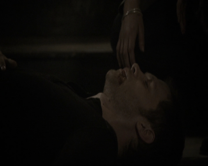 VampireDiariesWorld_dot_nl-TheOriginals_2x08TheBrothersThatCareToForgot2008.jpg