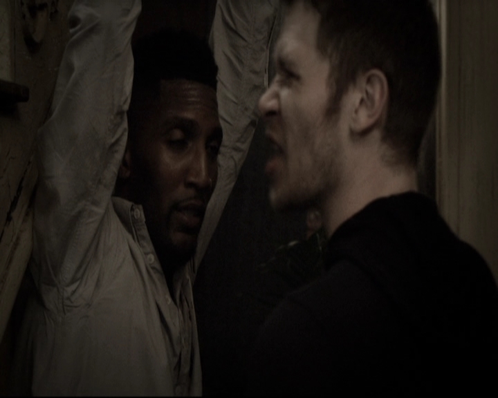 VampireDiariesWorld_dot_nl-TheOriginals_2x08TheBrothersThatCareToForgot2239.jpg