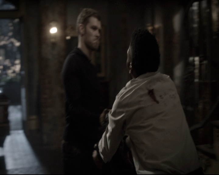 VampireDiariesWorld_dot_nl-TheOriginals_2x08TheBrothersThatCareToForgot2244.jpg