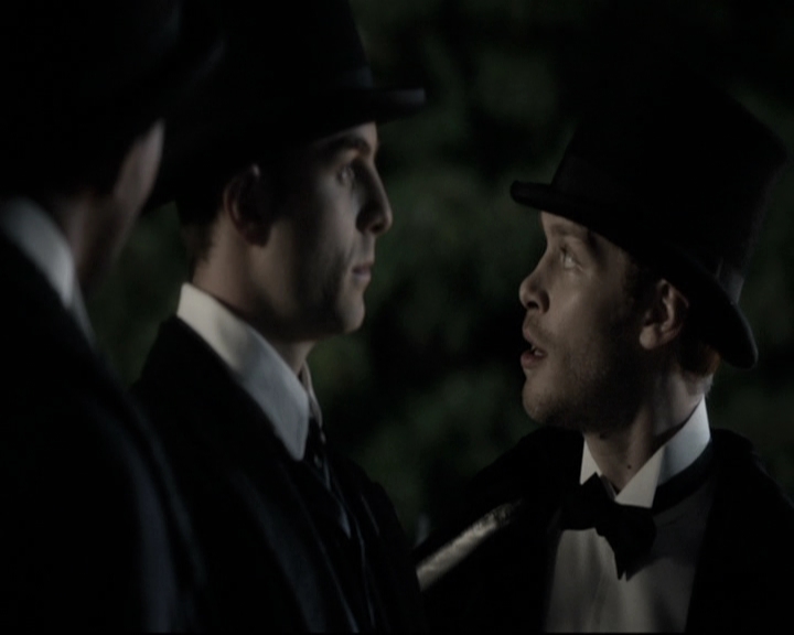 VampireDiariesWorld_dot_nl-TheOriginals_2x09TheMapOfMoments0091.jpg