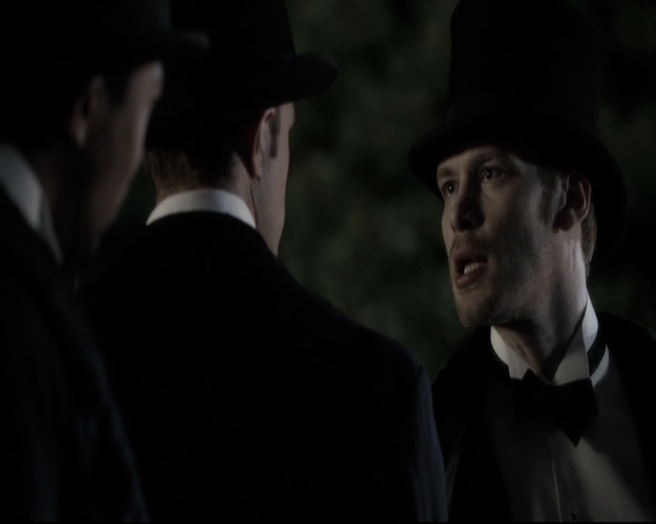 VampireDiariesWorld_dot_nl-TheOriginals_2x09TheMapOfMoments0133.jpg