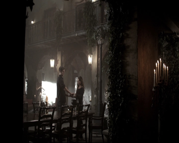 VampireDiariesWorld_dot_nl-TheOriginals_2x09TheMapOfMoments0203.jpg