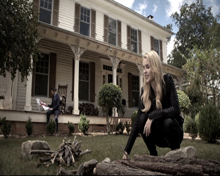 VampireDiariesWorld_dot_nl-TheOriginals_2x09TheMapOfMoments0386.jpg