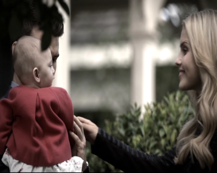 VampireDiariesWorld_dot_nl-TheOriginals_2x09TheMapOfMoments0413.jpg