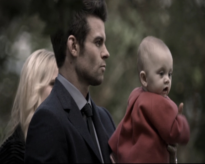 VampireDiariesWorld_dot_nl-TheOriginals_2x09TheMapOfMoments0461.jpg