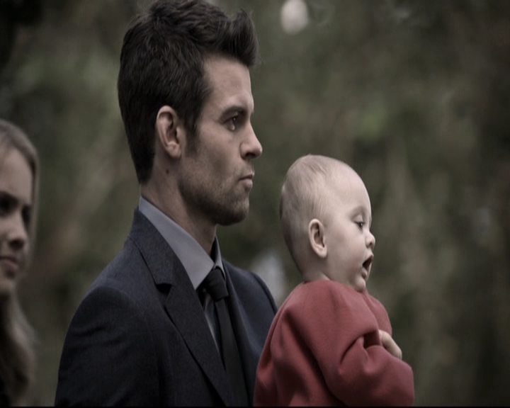 VampireDiariesWorld_dot_nl-TheOriginals_2x09TheMapOfMoments0462.jpg