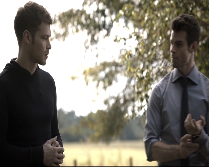 VampireDiariesWorld_dot_nl-TheOriginals_2x09TheMapOfMoments0517.jpg