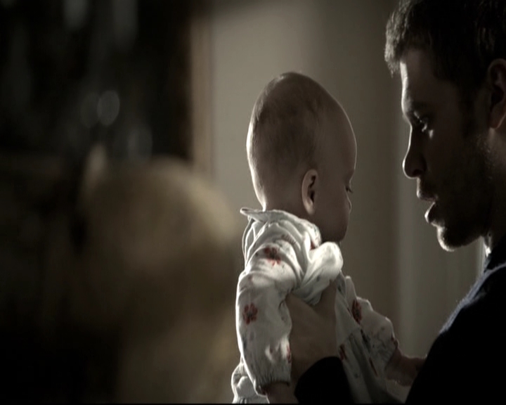 VampireDiariesWorld_dot_nl-TheOriginals_2x09TheMapOfMoments0628.jpg