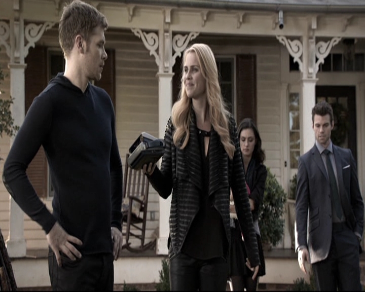 VampireDiariesWorld_dot_nl-TheOriginals_2x09TheMapOfMoments0981.jpg