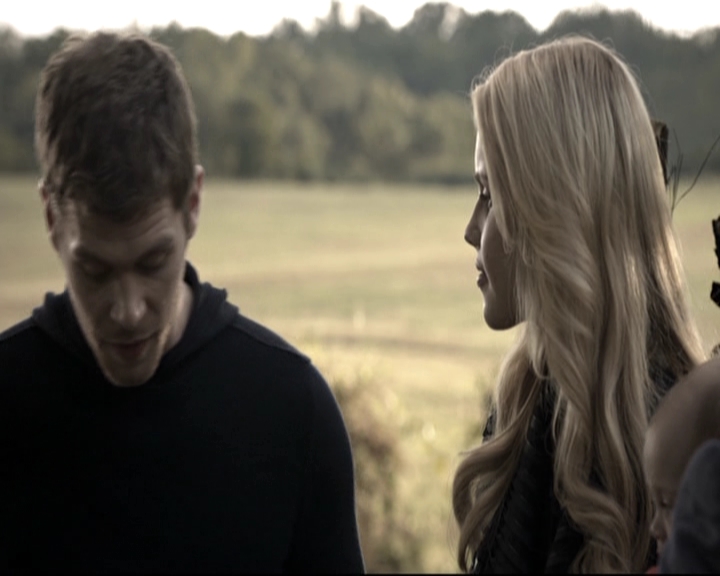 VampireDiariesWorld_dot_nl-TheOriginals_2x09TheMapOfMoments0989.jpg