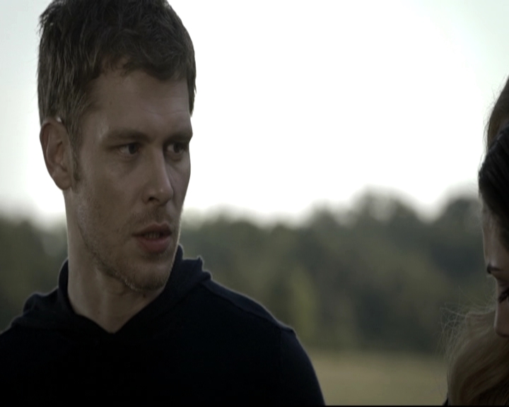 VampireDiariesWorld_dot_nl-TheOriginals_2x09TheMapOfMoments1023.jpg