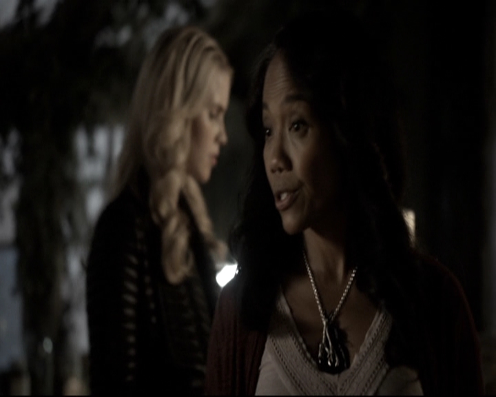 VampireDiariesWorld_dot_nl-TheOriginals_2x09TheMapOfMoments1617.jpg