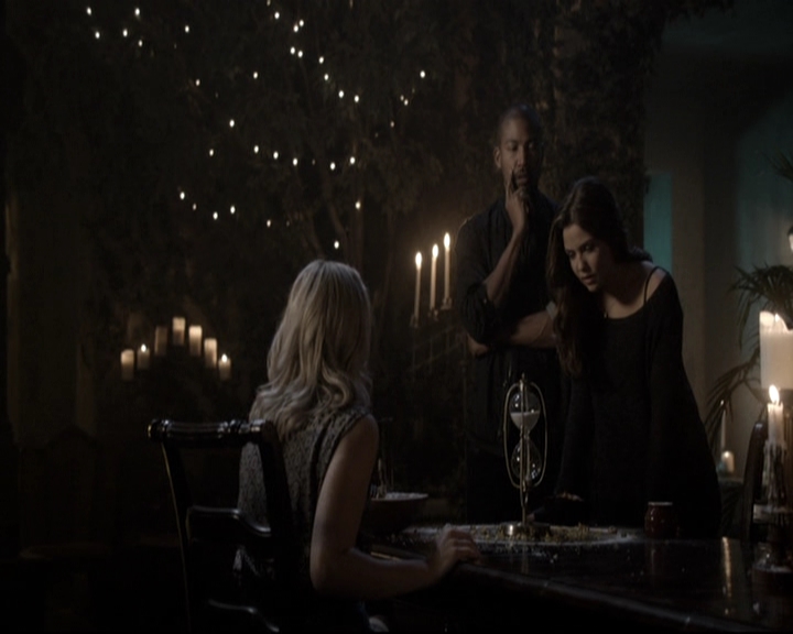 VampireDiariesWorld_dot_nl-TheOriginals_2x09TheMapOfMoments1679.jpg