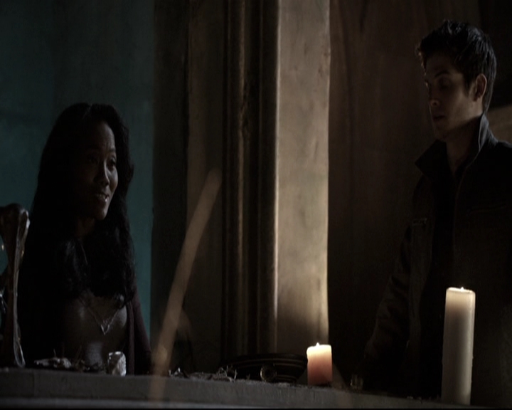 VampireDiariesWorld_dot_nl-TheOriginals_2x09TheMapOfMoments1694.jpg