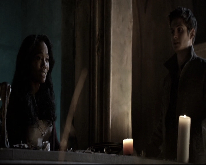 VampireDiariesWorld_dot_nl-TheOriginals_2x09TheMapOfMoments1695.jpg