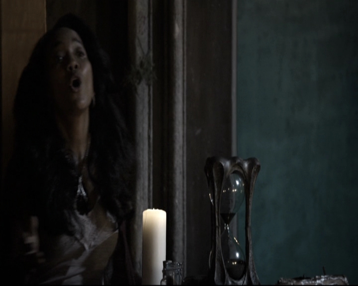 VampireDiariesWorld_dot_nl-TheOriginals_2x09TheMapOfMoments1732.jpg