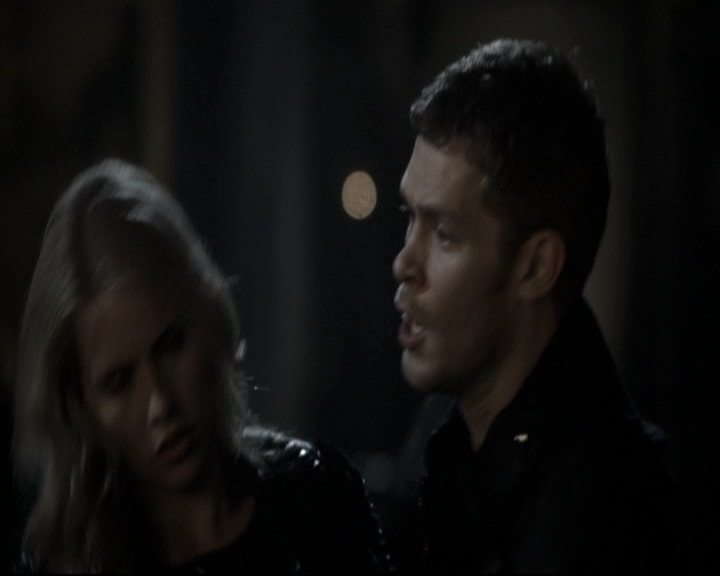 VampireDiariesWorld_dot_nl-TheOriginals_2x09TheMapOfMoments1812.jpg