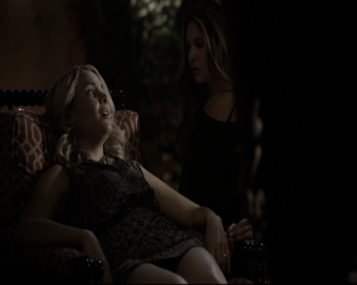 VampireDiariesWorld_dot_nl-TheOriginals_2x09TheMapOfMoments1873.jpg