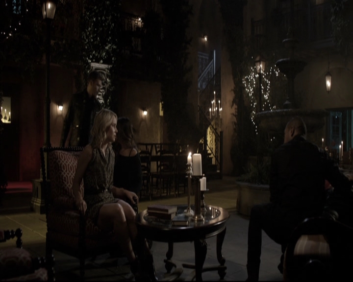 VampireDiariesWorld_dot_nl-TheOriginals_2x09TheMapOfMoments1899.jpg