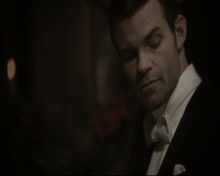 VampireDiariesWorld_dot_nl-TheOriginals_2x09TheMapOfMoments1989.jpg