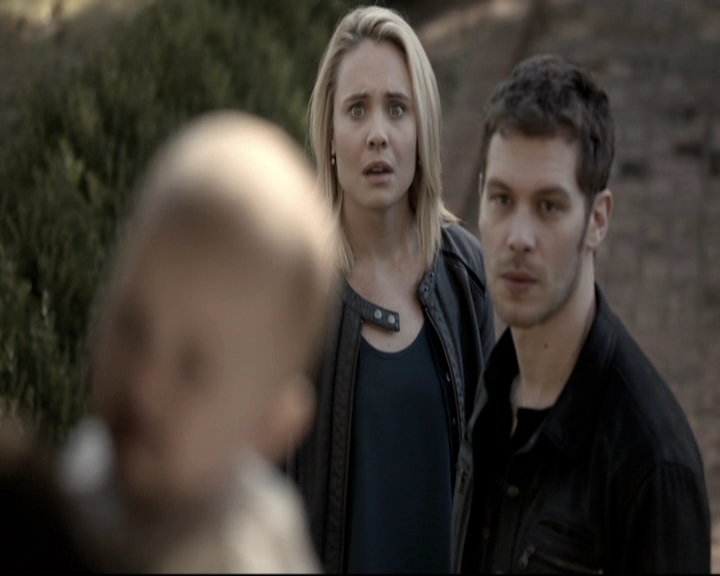 VampireDiariesWorld_dot_nl-TheOriginals_2x10GonnaSetYourFlagOnFire0118.jpg