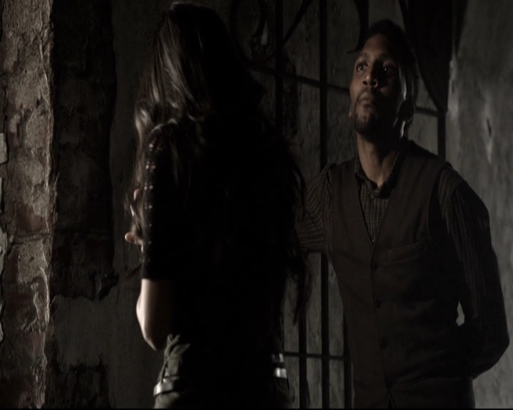 VampireDiariesWorld_dot_nl-TheOriginals_2x10GonnaSetYourFlagOnFire0582.jpg