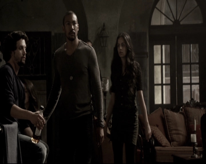 VampireDiariesWorld_dot_nl-TheOriginals_2x10GonnaSetYourFlagOnFire0925.jpg