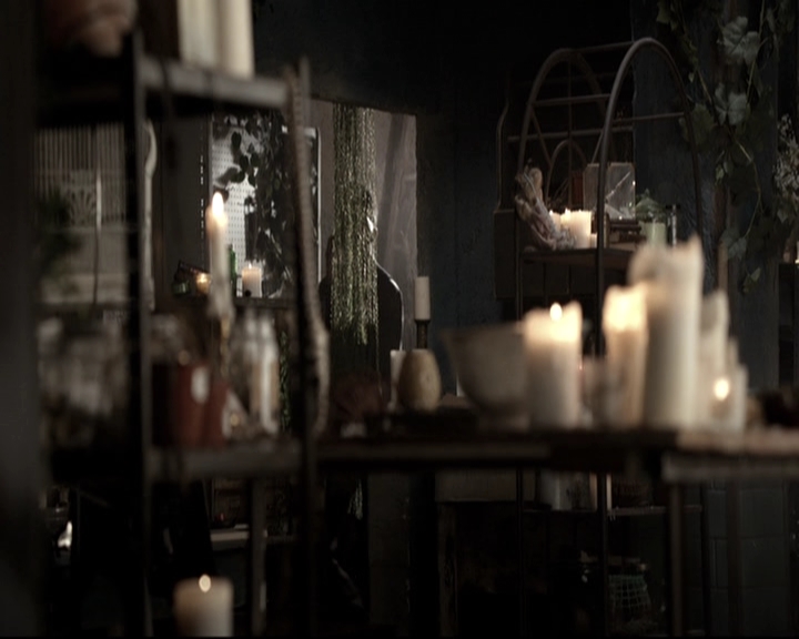 VampireDiariesWorld_dot_nl-TheOriginals_2x10GonnaSetYourFlagOnFire1301.jpg