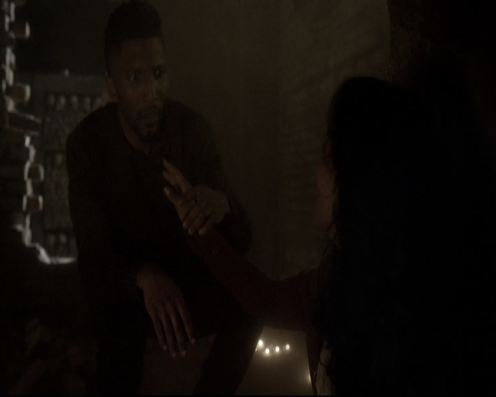 VampireDiariesWorld_dot_nl-TheOriginals_2x10GonnaSetYourFlagOnFire1611.jpg