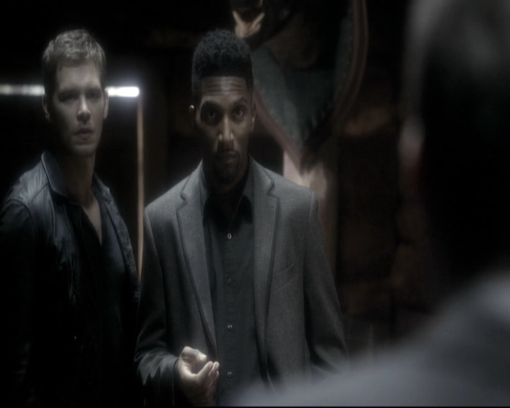 VampireDiariesWorld_dot_nl-TheOriginals_2x11BrotherhoodOfTheDamned0844.jpg