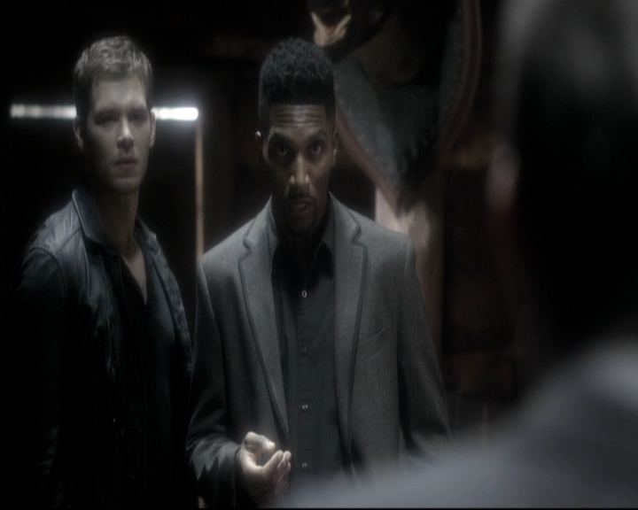 VampireDiariesWorld_dot_nl-TheOriginals_2x11BrotherhoodOfTheDamned0845.jpg