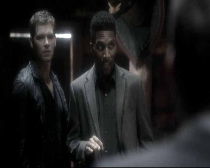 VampireDiariesWorld_dot_nl-TheOriginals_2x11BrotherhoodOfTheDamned0847.jpg