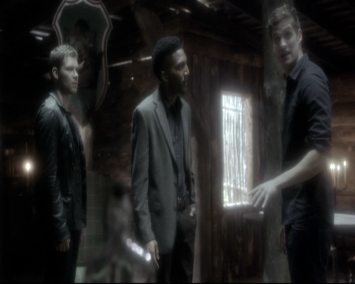 VampireDiariesWorld_dot_nl-TheOriginals_2x11BrotherhoodOfTheDamned0872.jpg