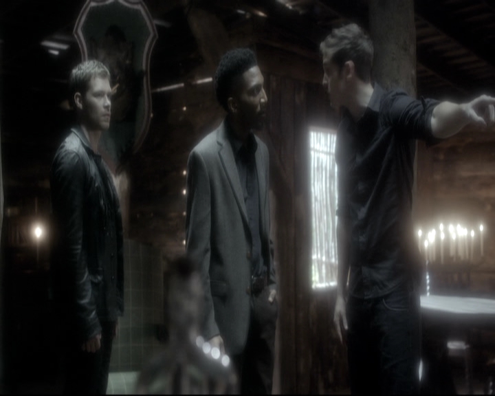 VampireDiariesWorld_dot_nl-TheOriginals_2x11BrotherhoodOfTheDamned0873.jpg