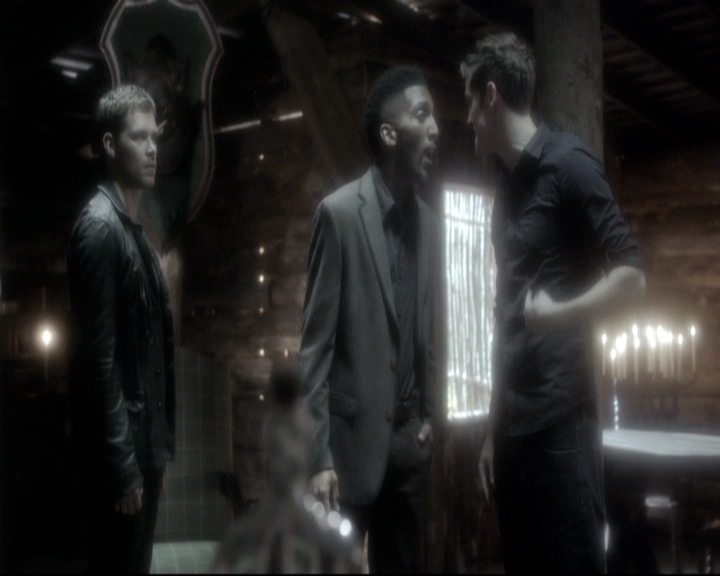 VampireDiariesWorld_dot_nl-TheOriginals_2x11BrotherhoodOfTheDamned0874.jpg