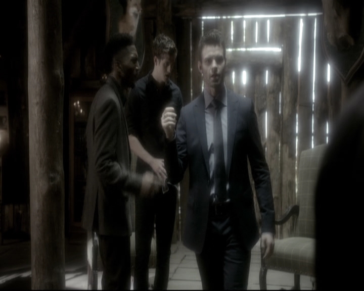 VampireDiariesWorld_dot_nl-TheOriginals_2x11BrotherhoodOfTheDamned1160.jpg