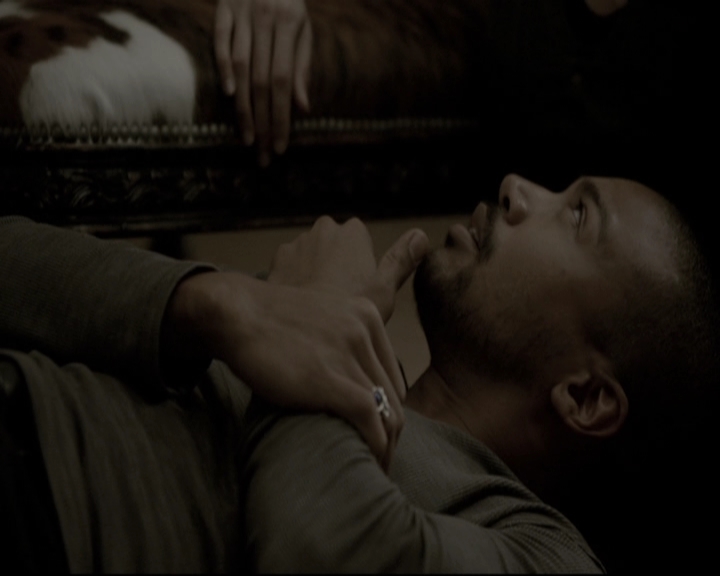 VampireDiariesWorld_dot_nl-TheOriginals_2x11BrotherhoodOfTheDamned2115.jpg