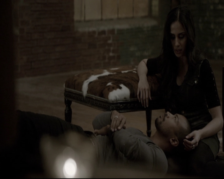 VampireDiariesWorld_dot_nl-TheOriginals_2x11BrotherhoodOfTheDamned2118.jpg