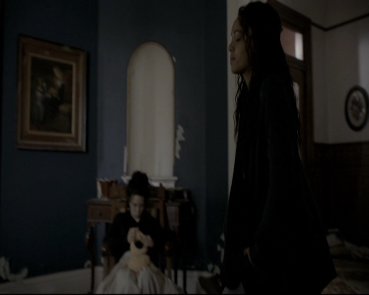 VampireDiariesWorld_dot_nl-TheOriginals_2x12Sanctuary0216.jpg