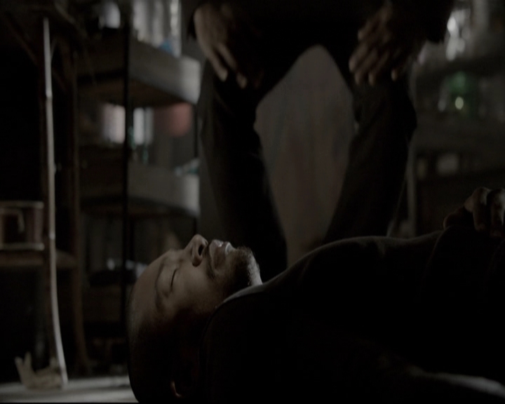 VampireDiariesWorld_dot_nl-TheOriginals_2x12Sanctuary0400.jpg