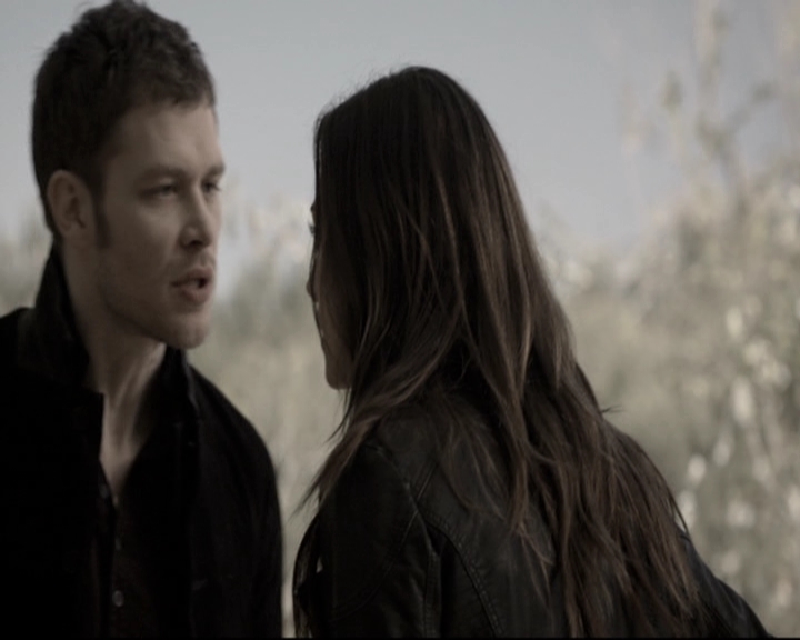 VampireDiariesWorld_dot_nl-TheOriginals_2x12Sanctuary0905.jpg