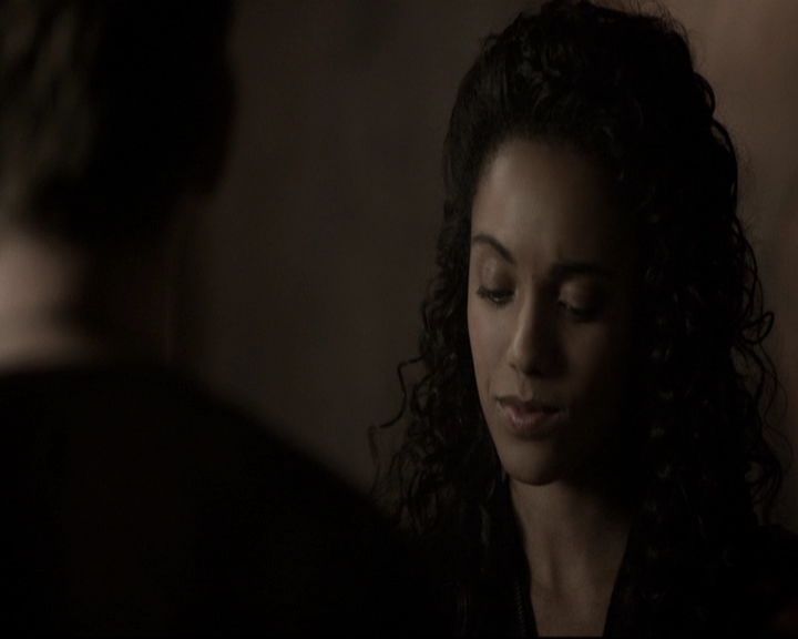 VampireDiariesWorld_dot_nl-TheOriginals_2x13TheDevilIsDamned0126.jpg